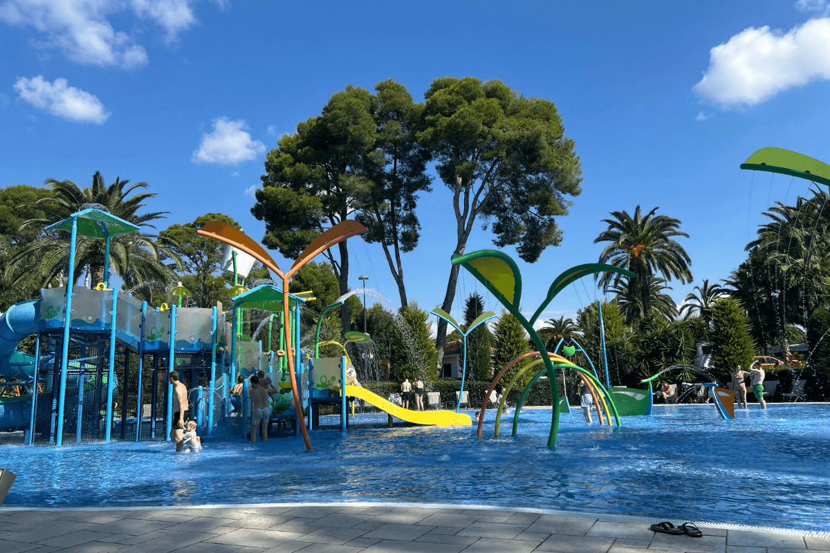 camping playa mont roig